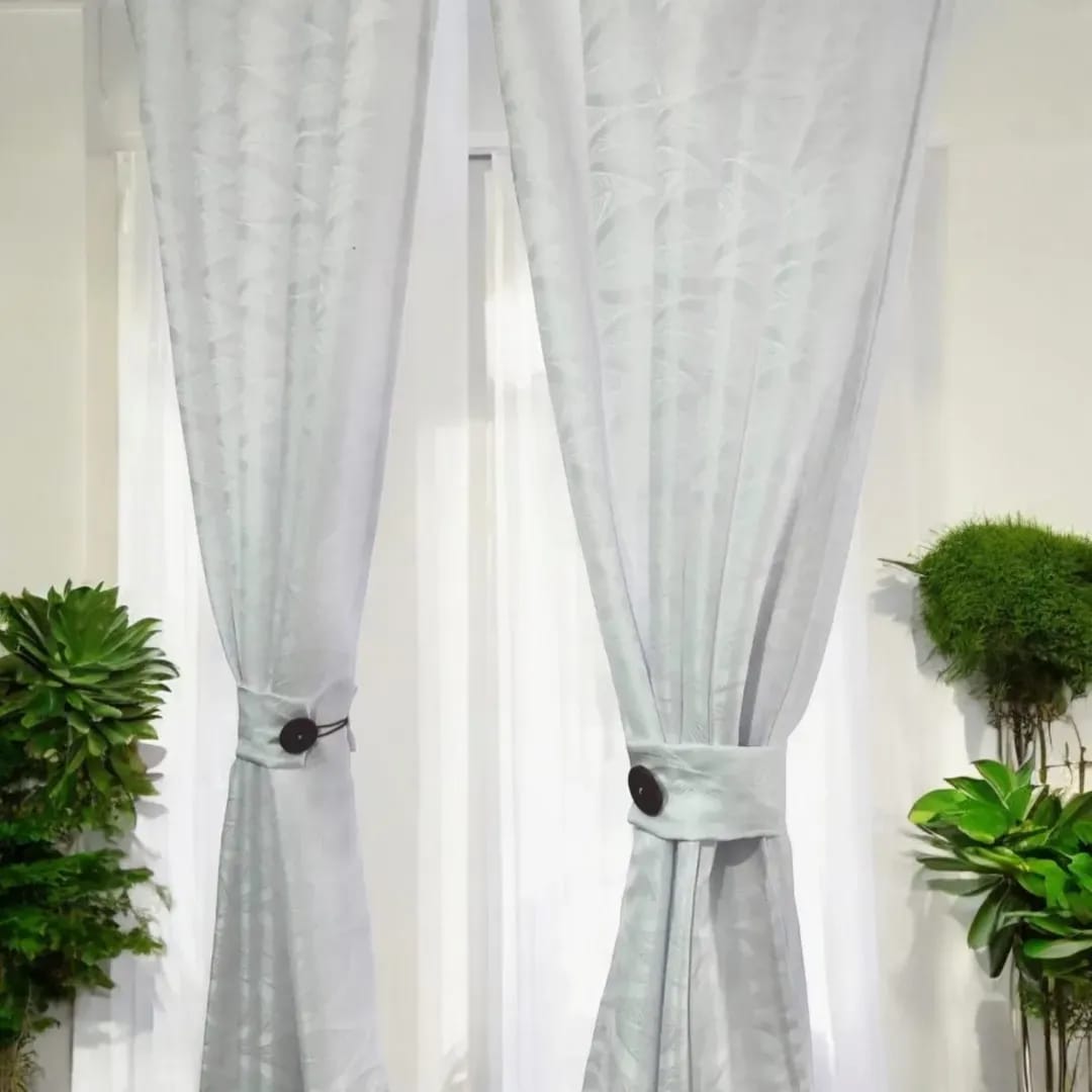 Cortina de Ojal Yacar Blanco Hueso 265 cm